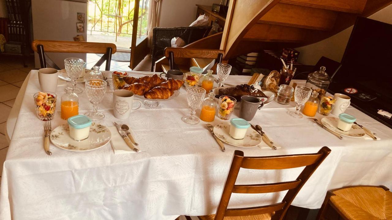 La Maison D'Ivona ラ・トゥール・ド・サルヴァニー エクステリア 写真